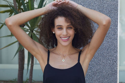 Green Gemstone White Shell Pendant Drop Necklace